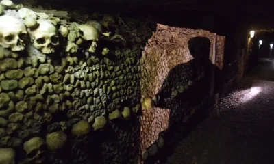 Tamaiti na Maileia i Paris Catacombs mo 3 Aso